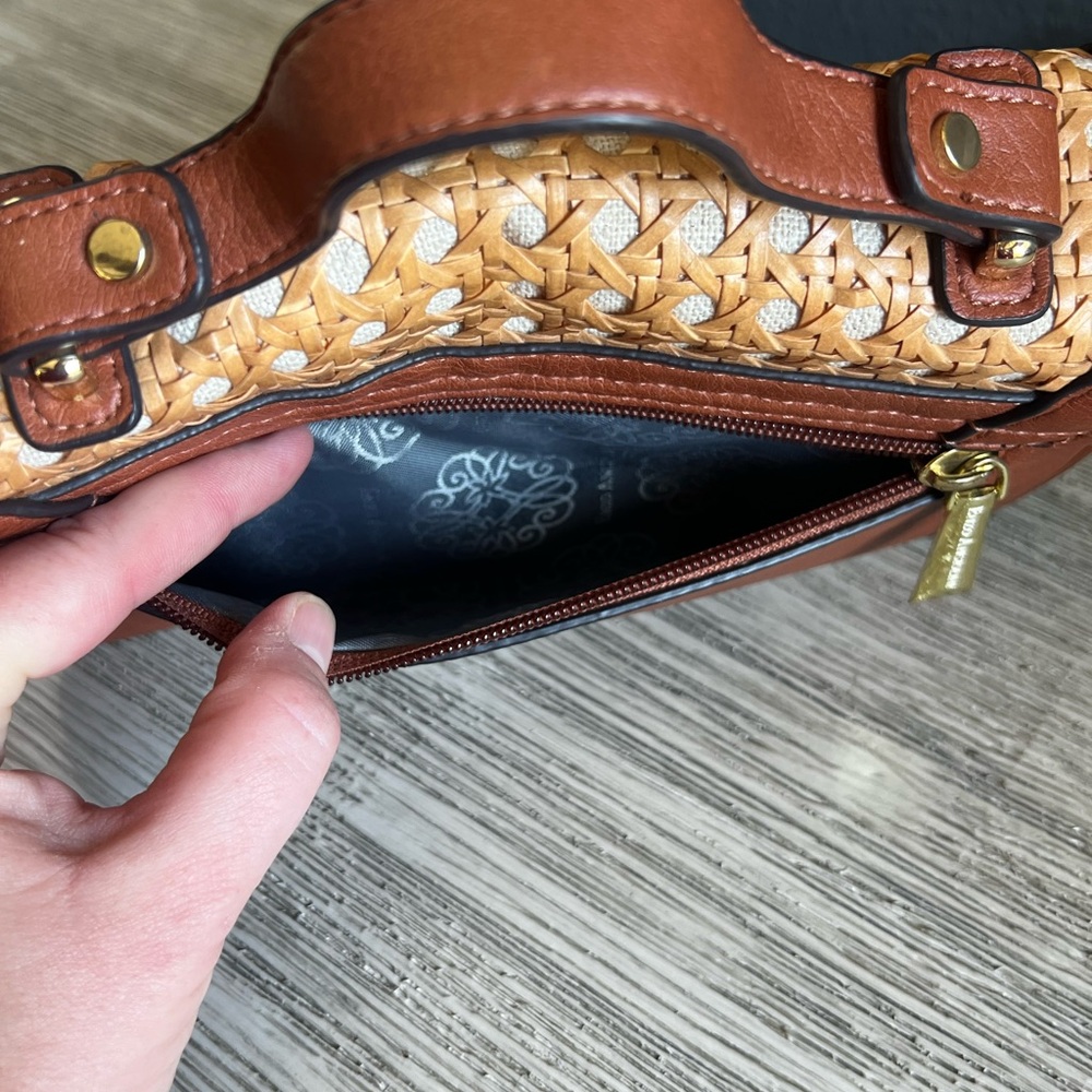 Enzo Angiolini Woven Brown and Tan Crossbody Bag - Picture 8 of 13